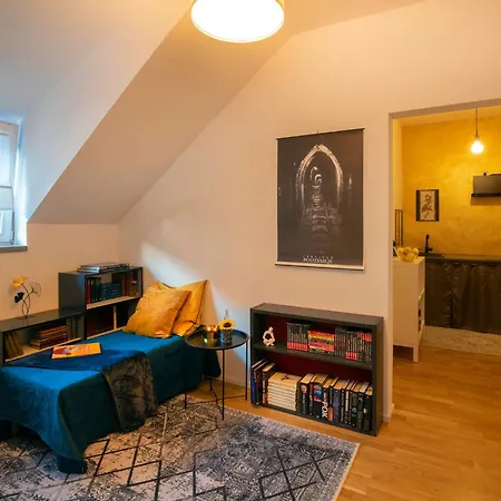 The Book Nook Appartement Idrija